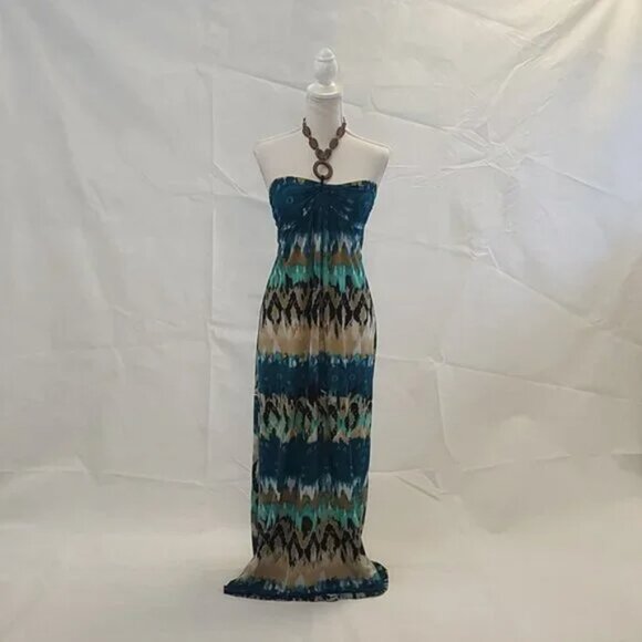 Rue 21 Halter Maxi Dress - Picture 1 of 4